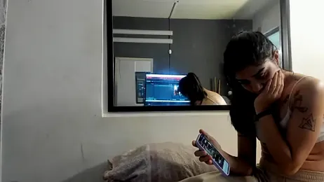 Trinna_harperr webcam model stream image