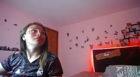 clayre_and_jill webcam model stream image