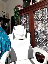 Melmamalhuda@xh webcam model stream image