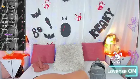 CristalSofiaHOT webcam model stream image