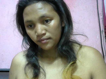 Lutricia webcam model stream image