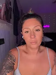 bossyroxy84 webcam model stream image