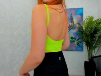 Strawberrye webcam bongacams model stream image
