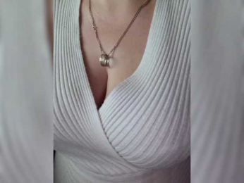 --A--- webcam model stream image