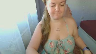 AmeliyaBerry webcam model stream image