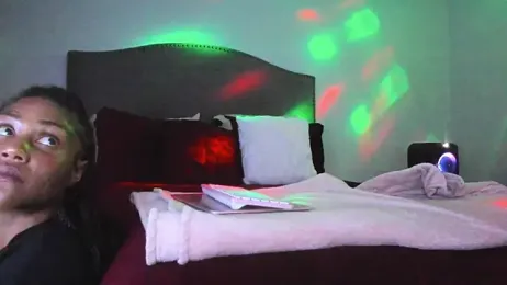 yiauana webcam stripchat model stream image