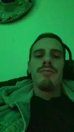 Theo95_ webcam model stream image