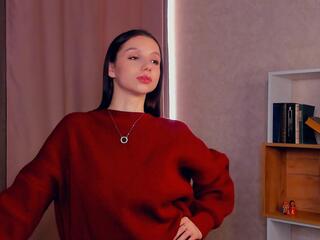 Yoshie Alpis webcam model stream image