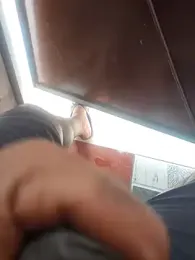 Gururonny07 webcam stripchat model stream image