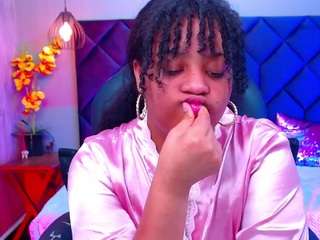 aisha-evanss webcam model stream image