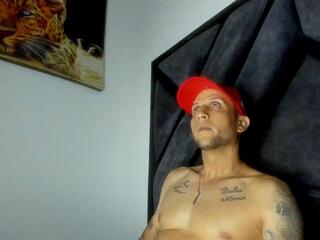 Dereck Prime webcam flirt4free model stream image