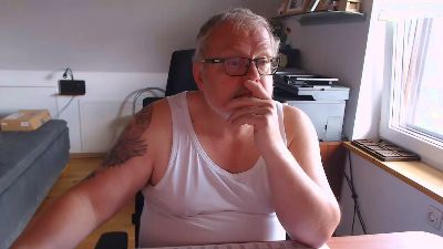 Mastsau webcam model stream image