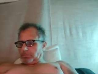 1maybeck webcam model stream image