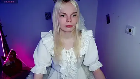 Emily_Nyaffee webcam model stream image