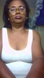 momsexy_xxx webcam model stream image