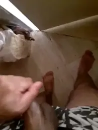 Demillvan webcam model stream image