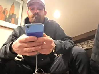 LKC94 webcam model stream image