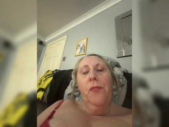 Naughtywife77 webcam model stream image