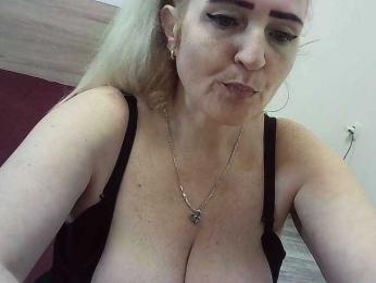 Multiply-orgazm webcam model stream image