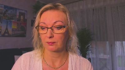 VanessaLUX webcam model stream image