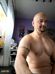 Sports-beast webcam model stream image