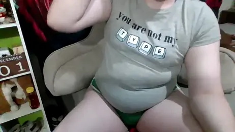 AverageRose webcam model stream image