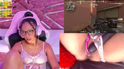 NovaLyn_ webcam model stream image