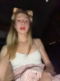 Lia__Love webcam stripchat model stream image