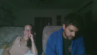 Quenomirees webcam model stream image