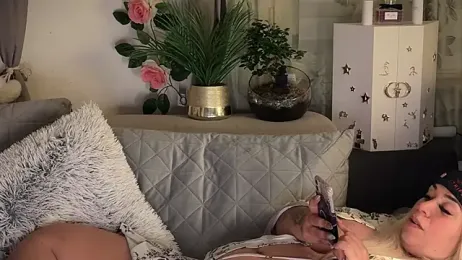 Monageil webcam model stream image