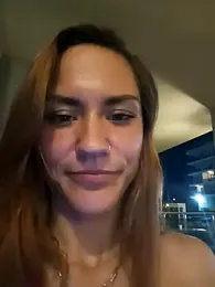 SlimBellaa webcam model stream image