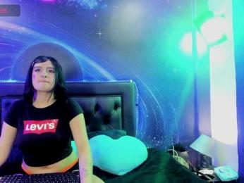lesbian-scissorss webcam bongacams model stream image