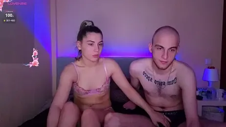 weddingcouple webcam model stream image