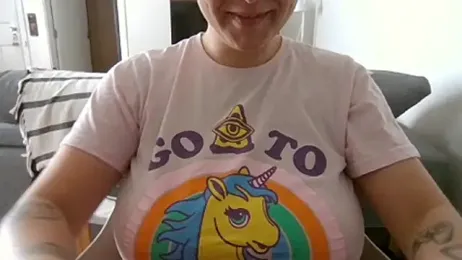 xxxluana webcam model stream image