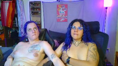 AlaniandLea webcam cam4 model stream image