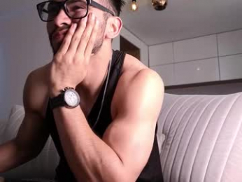 phantom_bigger1 webcam model stream image