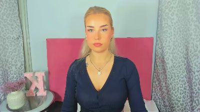 KristyAlone webcam model stream image