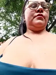 Dirty-Momm-Divorced-Hot webcam stripchat model stream image