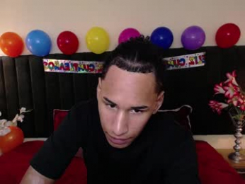 soft_attraction webcam model stream image