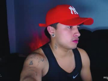 boylatin_777 webcam model stream image