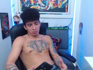 Harriet Man webcam model stream image