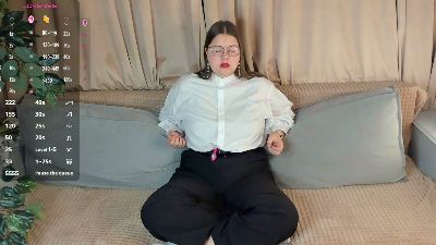 TrinityHalphen webcam model stream image