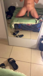 lautaro18B webcam model stream image