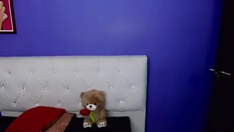 Angel_foxc13 webcam model stream image