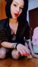 rubieri_blackd5 webcam model stream image