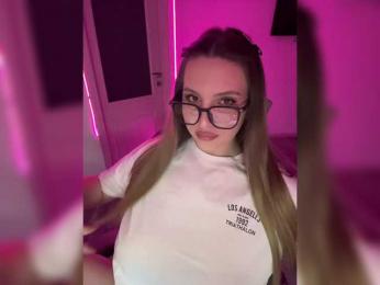 CrisKiss webcam model stream image