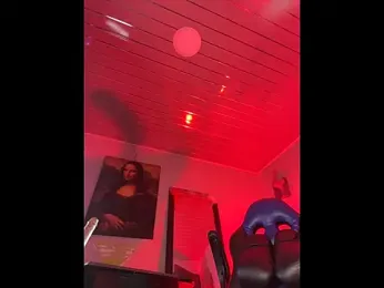 stormytt_ webcam model stream image