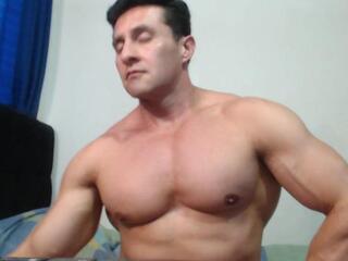 Edde Max webcam model stream image