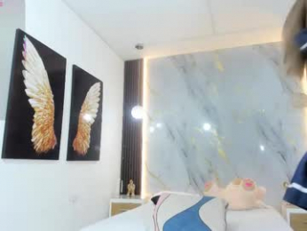 estephany_doll webcam model stream image