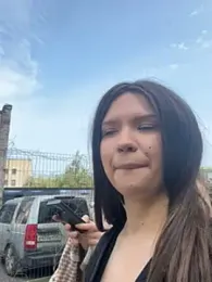 ShyAlika webcam model stream image